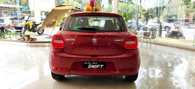 suzuki swift 2023 nhập thái mua xe nhiều ưu đãi
