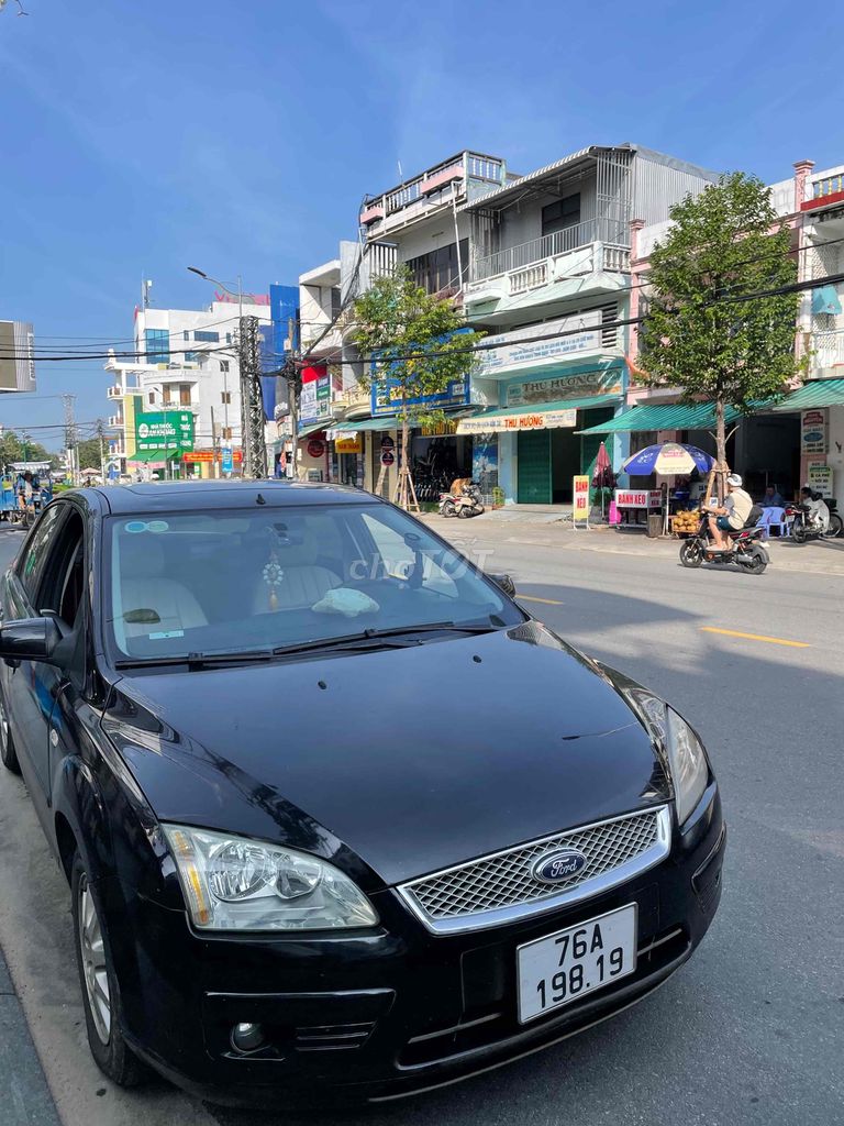 Ford Focus 2006 - 123456 km. Mua bán Ô tô tại Huyện Ba Tơ Quảng Ngãi được đăng bởi Lê Nghĩa hình 4