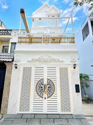 BÁN NHÀ MỚI FULL NỘI THẤT- HẺM XE HƠI 1806 HUỲNH TẤN PHÁT- THỊ TRẤN -