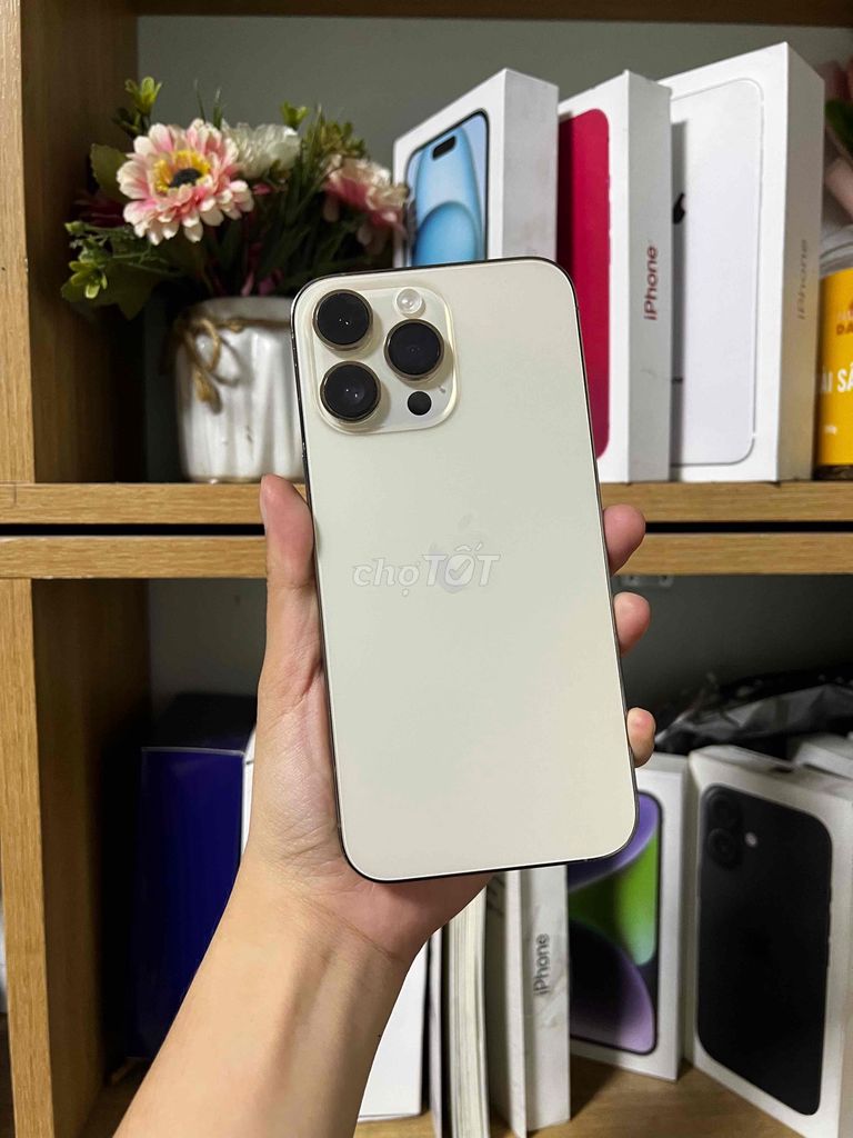 iPhone 14 Pro Max 128GB Vàng. Mua bán Điện thoại tại Quận 7 Tp Hồ Chí Minh được đăng bởi Trâm bán táo  hình 1