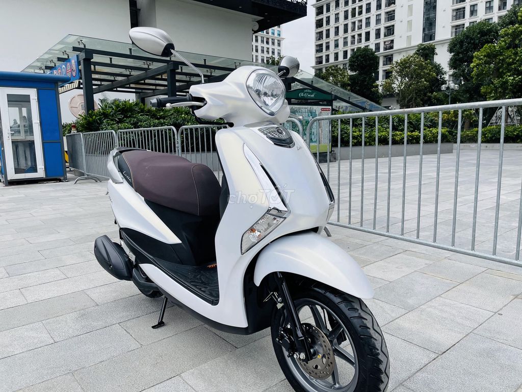 Yamaha Latte 125 Trắng Tinh Đời Cao 2022 Phanh ABS