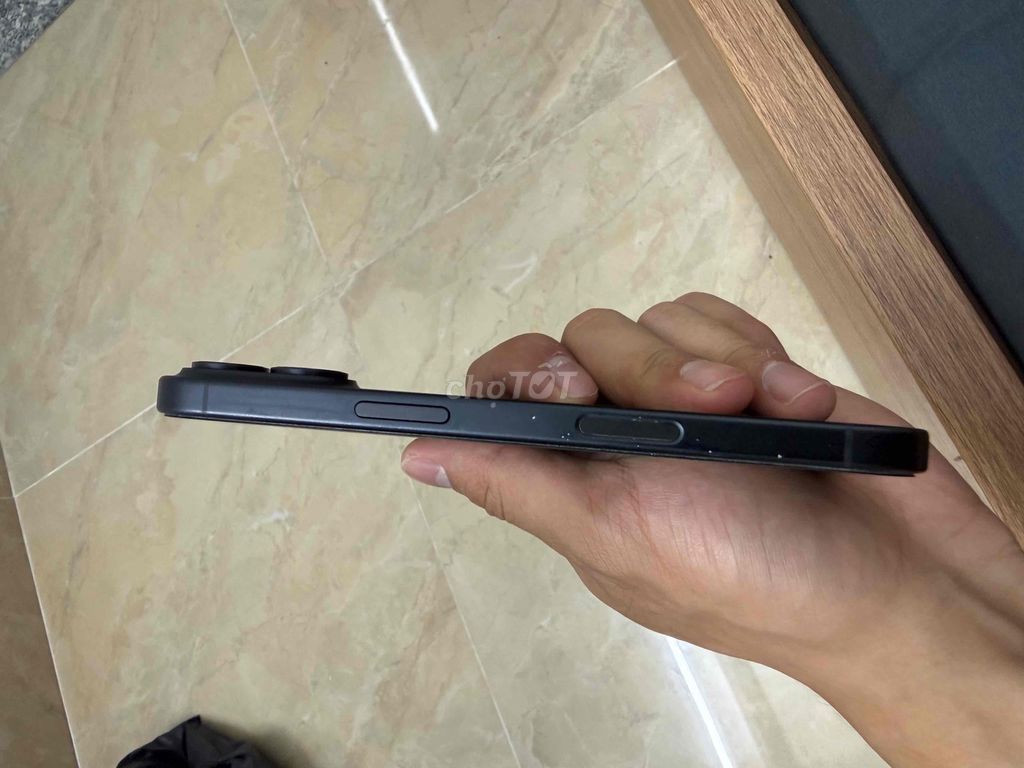 iPhone 16 128GB Đã Sử Dụng, Còn Bảo Hành. Mua bán Điện thoại tại Quận Hà Đông Hà Nội được đăng bởi Quang Mạnh hình 1