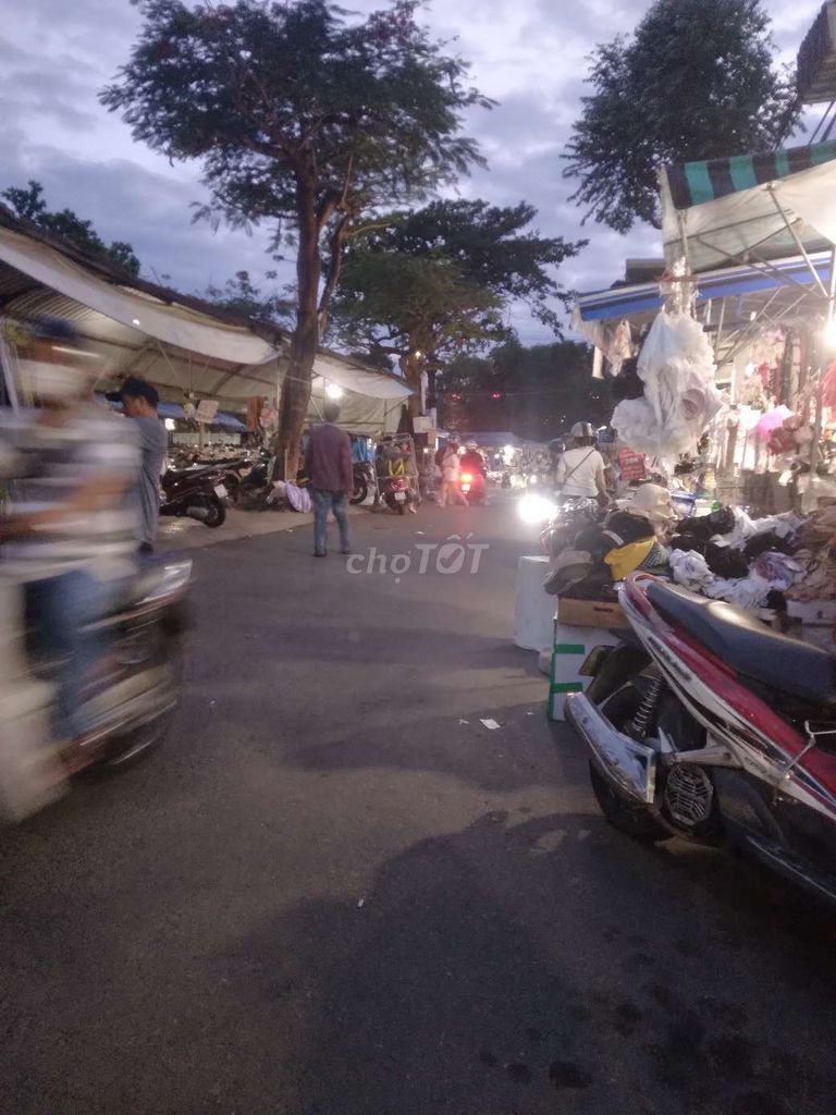 Cần tiền bán gấp cho con đi du học