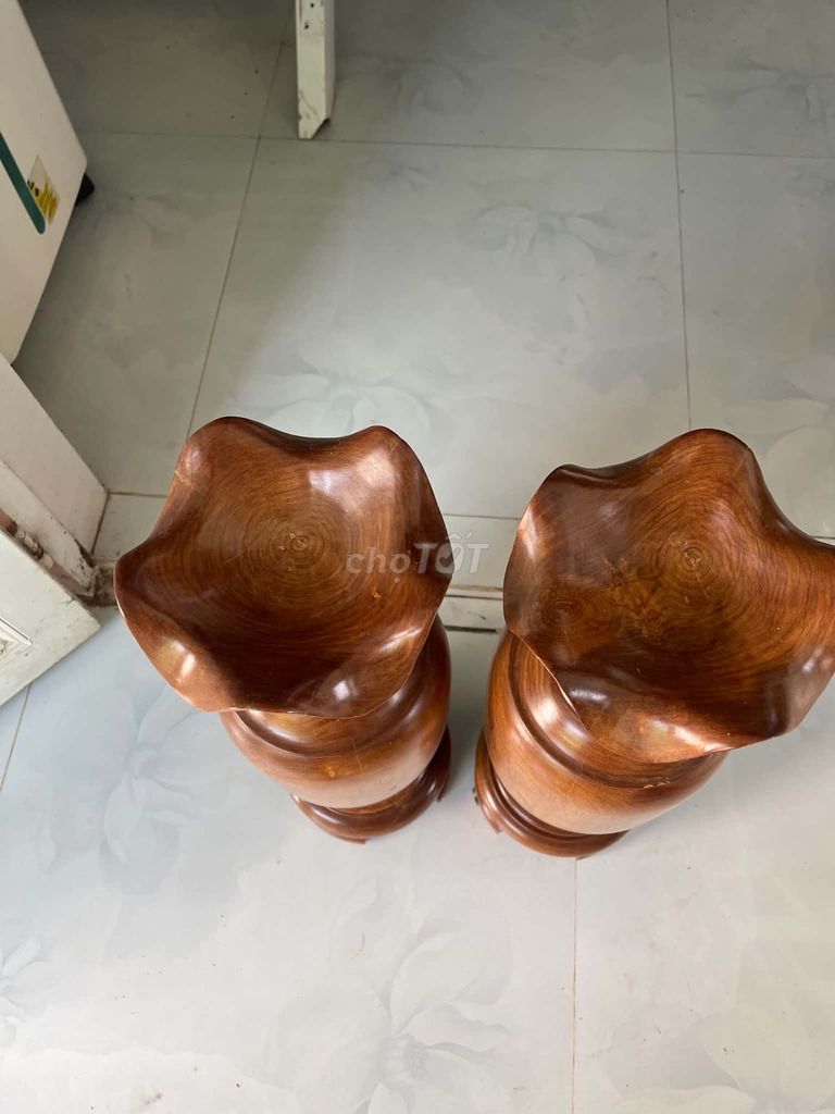 bán cặp lục bình gỗ cao 55, đk: 17. Mua bán Nội thất, đồ gia dụng khác tại Huyện Xuân Lộc Đồng Nai được đăng bởi Hà Thúc Lợi hình 1