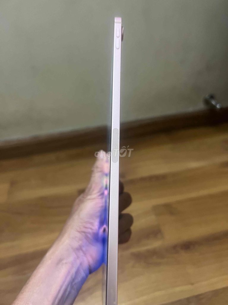 ipad air4 su dung ki khong tray xuoc 99%