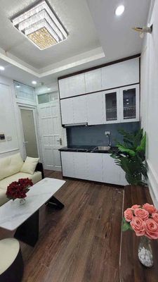 Bán Chung Cư phố Vọng-Giải Phóng 35m 1 ngủ- sổ hồng vĩnh viễn. Mua bán căn hộ/chung cư tại Quận Hai Bà Trưng Hà Nội được đăng bởi Phuong Linh