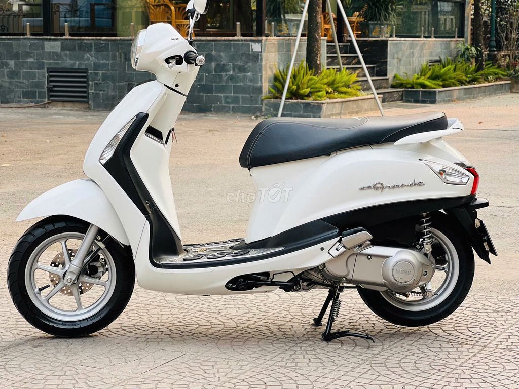 YAMAHA GRANDER TRẮNG XE ZIN ĐẸP BAO SANG TÊN. Mua bán Xe máy tại Quận Cầu Giấy Hà Nội được đăng bởi A Nam hình 6