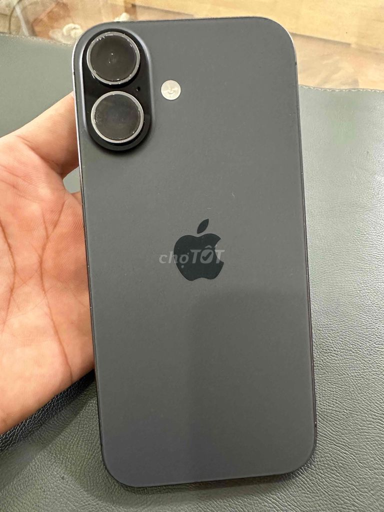 Apple iPhone 17 256GB Đen 120Hz. Mua bán Điện thoại tại Thành phố Biên Hòa Đồng Nai được đăng bởi văn bách hình 1