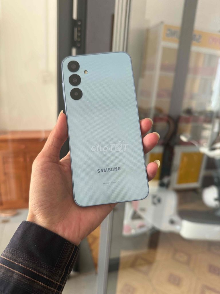 Samsung A26 5G 6/128g mới 98% zin. Mua bán Điện thoại tại Thành phố Buôn Ma Thuột Đắk Lắk được đăng bởi Nguyễn Tâm hình 1