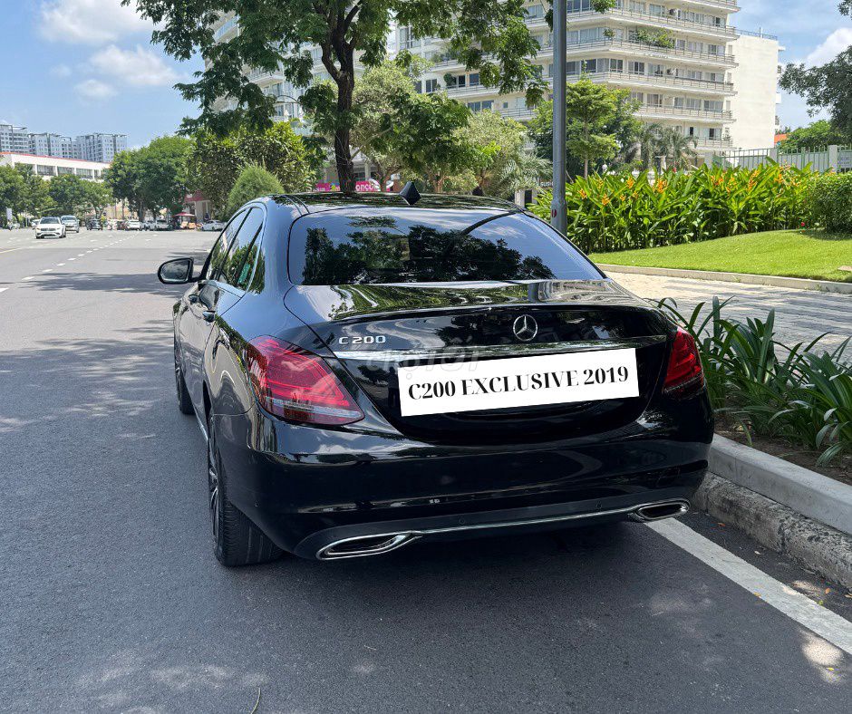 MERCEDES-BENZ C200 EXCLUSIVE 2019. Mua bán Ô tô tại Quận 7 Tp Hồ Chí Minh được đăng bởi Minh Anh hình 3