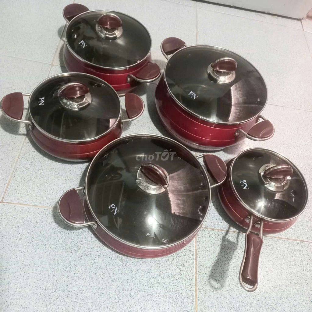 Bộ nồi Poongnyun FAPR Nhôm Đỏ. Mua bán Dụng cụ nhà bếp tại Thành phố Thủ Đức Tp Hồ Chí Minh được đăng bởi Tila Trần hình 1