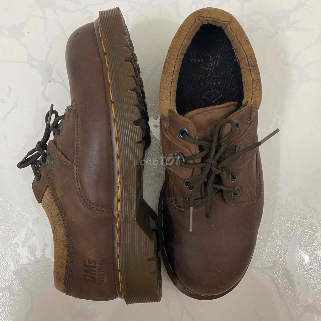 Giày Dr. Martens Sản Xuất Tại Anh Size 41 Đế 3 Cm