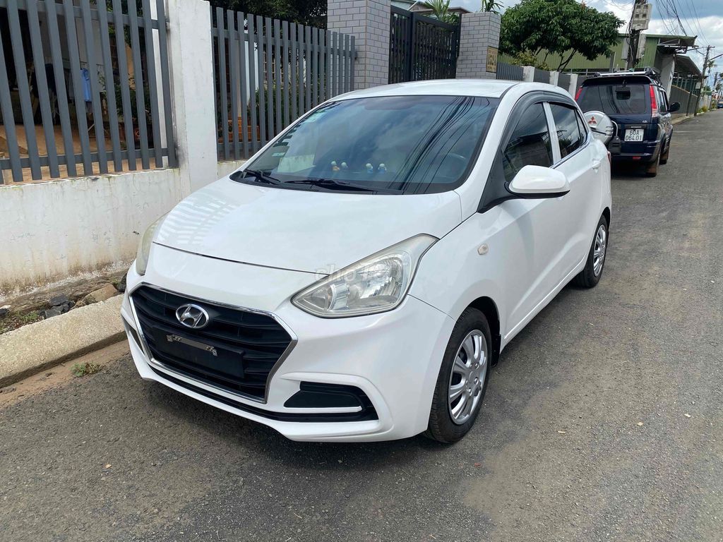 Hyundai Grand i10 2017 Grand 1.2 MT Base - 1900 km. Mua bán Ô tô tại Thành phố Buôn Ma Thuột Đắk Lắk được đăng bởi Dương Single hình 1