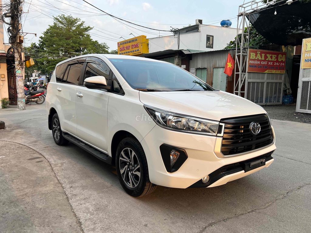 Toyota Innova 2.0E số sàn 8 chỗ 2022. Mua bán Ô tô tại Quận 8 Tp Hồ Chí Minh được đăng bởi Đông Mai hình 2