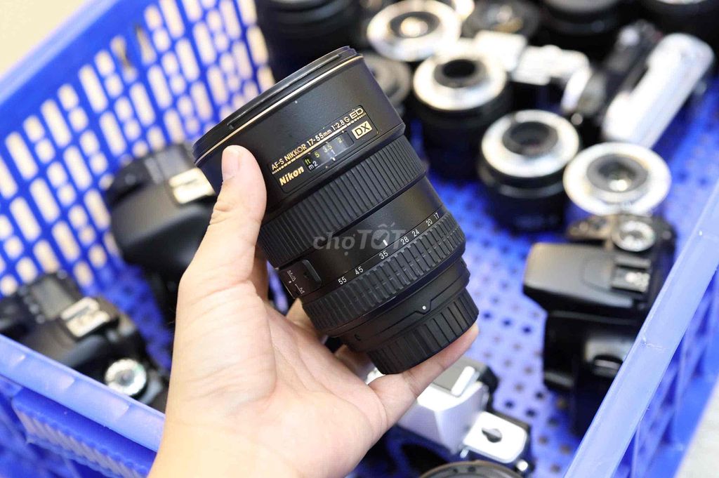 Ống kính Nikon AF-S Nikkor 17-55mm. Mua bán Máy ảnh, Máy quay tại Quận Phú Nhuận Tp Hồ Chí Minh được đăng bởi Khánh máy ảnh top 1 hình 1