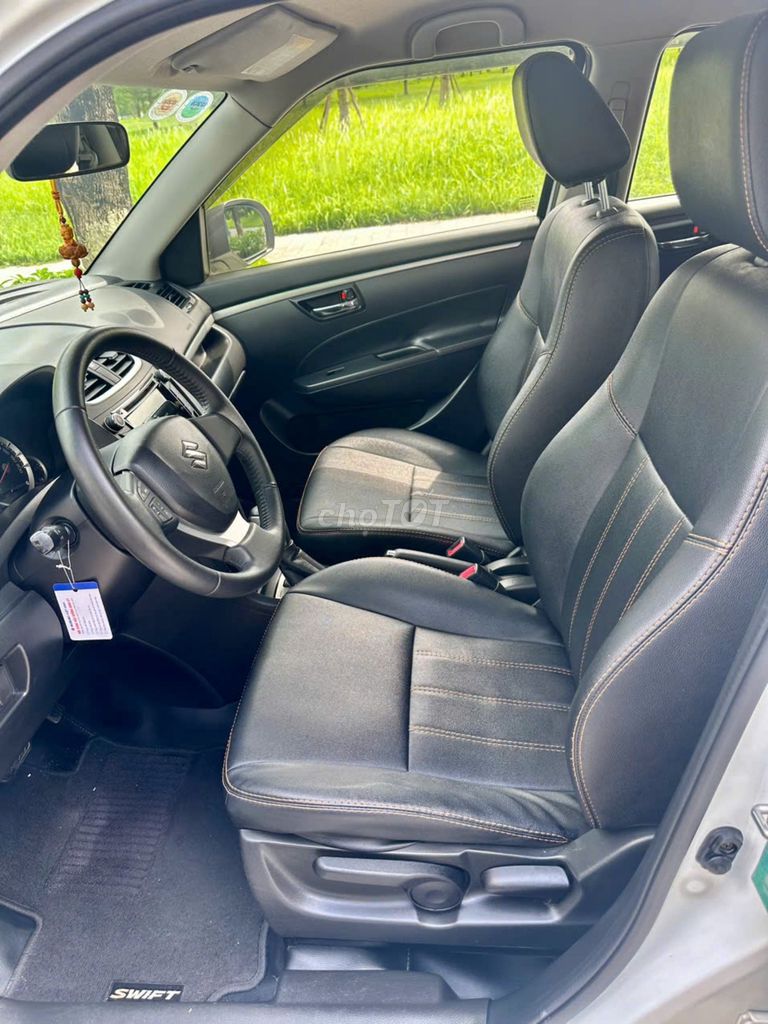 Suzuki Swift 2016 Special - 80000 km. Mua bán Ô tô tại Quận Hà Đông Hà Nội được đăng bởi Nguyễn Phúc hình 11