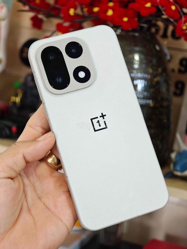 OnePlus 15 5G 12/256gb zin đẹp mượt êm trong tầm. Mua bán Điện thoại tại Quận Bình Tân Tp Hồ Chí Minh được đăng bởi Triệu Phúc hình 1