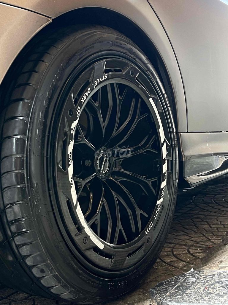 BMW 3 Series 2011 320i - 47000 km. Mua bán Ô tô tại Quận Hà Đông Hà Nội được đăng bởi Duy Ngọc hình 5