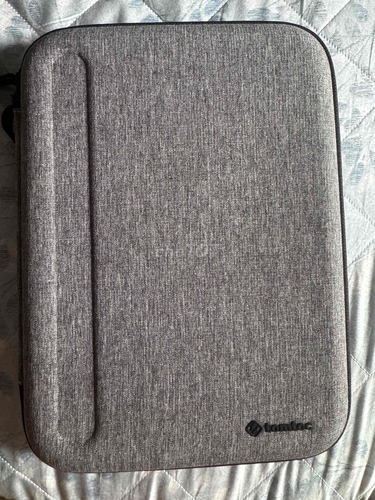 Túi đựng Tomtoc A06 cho ipad 11 inch. Mua bán Túi xách tại Quận Tân Bình Tp Hồ Chí Minh được đăng bởi Hoàng hình 1