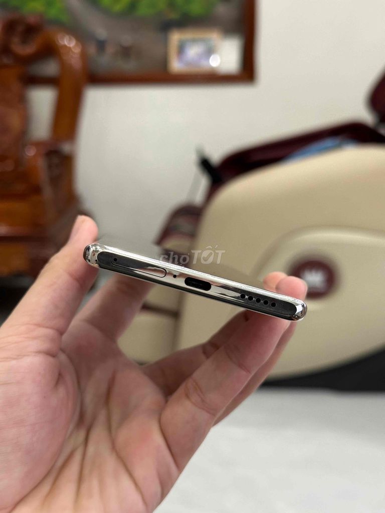 Vivo V30e 5G mua TGDD bh 7/2025. Mua bán Điện thoại tại Thành phố Dĩ An Bình Dương được đăng bởi Duy Hùng 99 hình 4