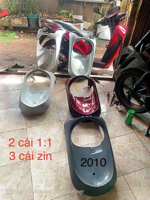 Dư 4 mặt dựng 2 cái zin ý, 2 cái trắng hàn