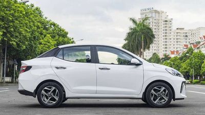 Hyundai I10 Sedan AT