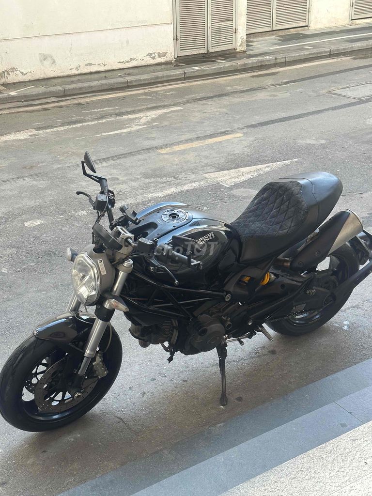 Cần bán monster 795. Mua bán Xe máy tại Quận Hà Đông Hà Nội được đăng bởi Linh Han hình 1