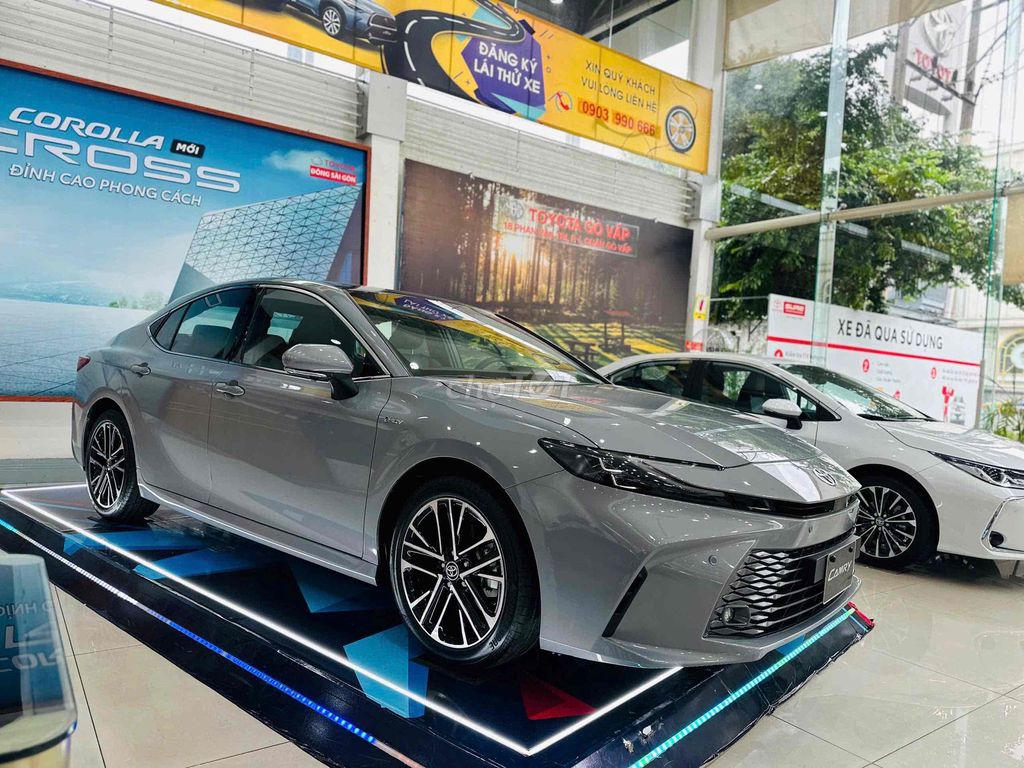 Toyota Camry - Giảm 100% Thuế Trước Bạ. Mua bán Ô tô tại Quận Gò Vấp Tp Hồ Chí Minh được đăng bởi Minh Duyên Toyota Gò Vấp hình 7