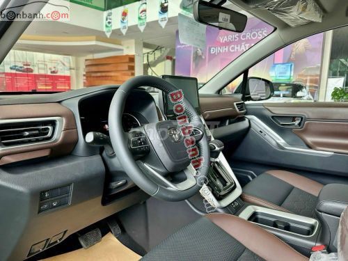 Toyota Innova Cross 2.0 CVT 2025. Mua bán Ô tô tại Quận Bình Thạnh Tp Hồ Chí Minh được đăng bởi Toyota Hiroshima Tân Cảng  hình 4