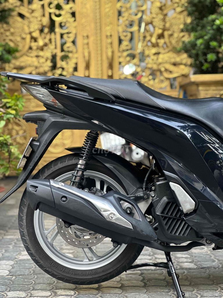 Bán Sh150 ABS đời 2018 hàng bỏ mẫu cực hót. Mua bán Xe máy tại Quận 10 Tp Hồ Chí Minh được đăng bởi Huỳnh Dũng hình 5