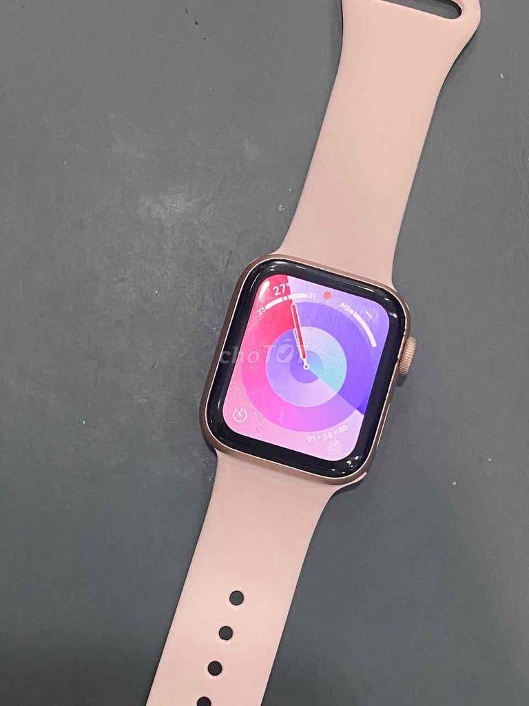 Apple Watch Series 4 40mm LTE Hồng. Mua bán Thiết bị đeo thông minh tại Quận 5 Tp Hồ Chí Minh được đăng bởi Anh Thư hình 1