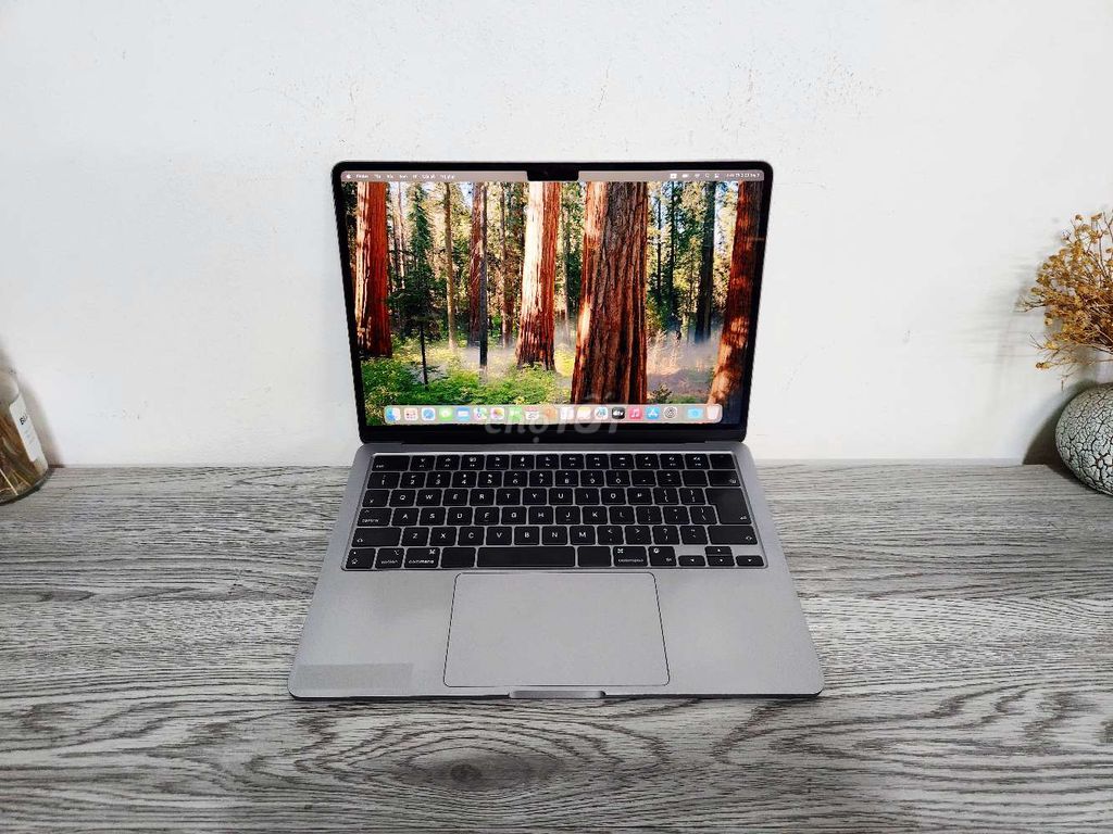 Macbook Air M2 / 16G / 512G k lỗi lầm. Mua bán Laptop tại Quận Đống Đa Hà Nội được đăng bởi Cửa hàng công nghệ Brostore hình 1