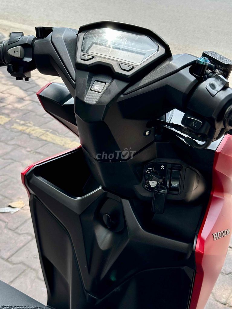 Honda Vario 125 2020 Đỏ mờ 24.000 km. Mua bán Xe máy tại Quận 12 Tp Hồ Chí Minh được đăng bởi Bùi văn hiếu hình 14
