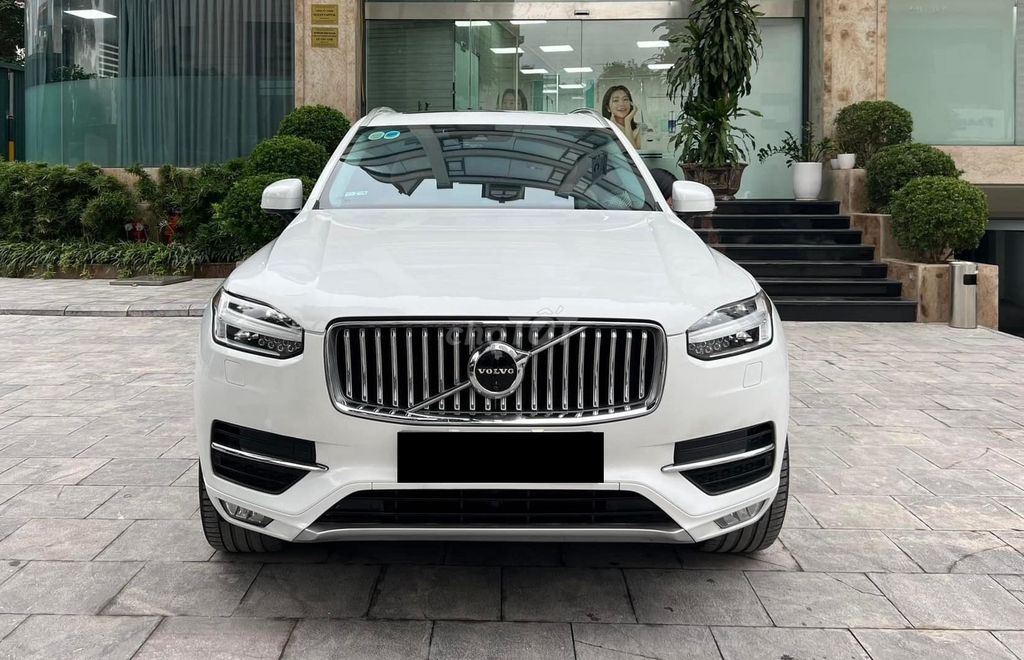 Volvo XC90 T6 2016 màu trắng nk Thụy Điển. Mua bán Ô tô tại Quận 12 Tp Hồ Chí Minh được đăng bởi Xuân Trường hình 1