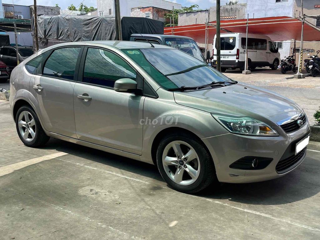 Ford Focus 2011 1.8 AT - 34000km Xe Chất Chuẩn Km. Mua bán Ô tô tại Quận 8 Tp Hồ Chí Minh được đăng bởi Thành Danh hình 3