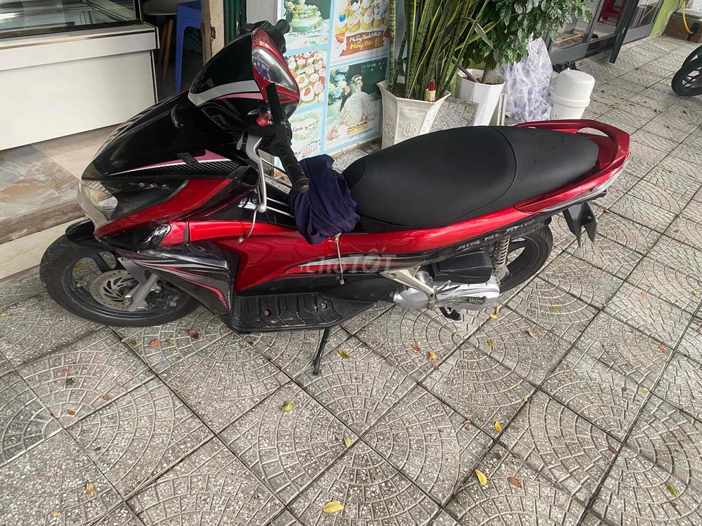 Honda Air Blade 'бычья голова' FI
