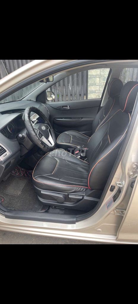 Hyundai i20 2011 5 chỗ Số sàn. Mua bán Ô tô tại Thành phố Thủ Dầu Một Bình Dương được đăng bởi anh tú hình 6