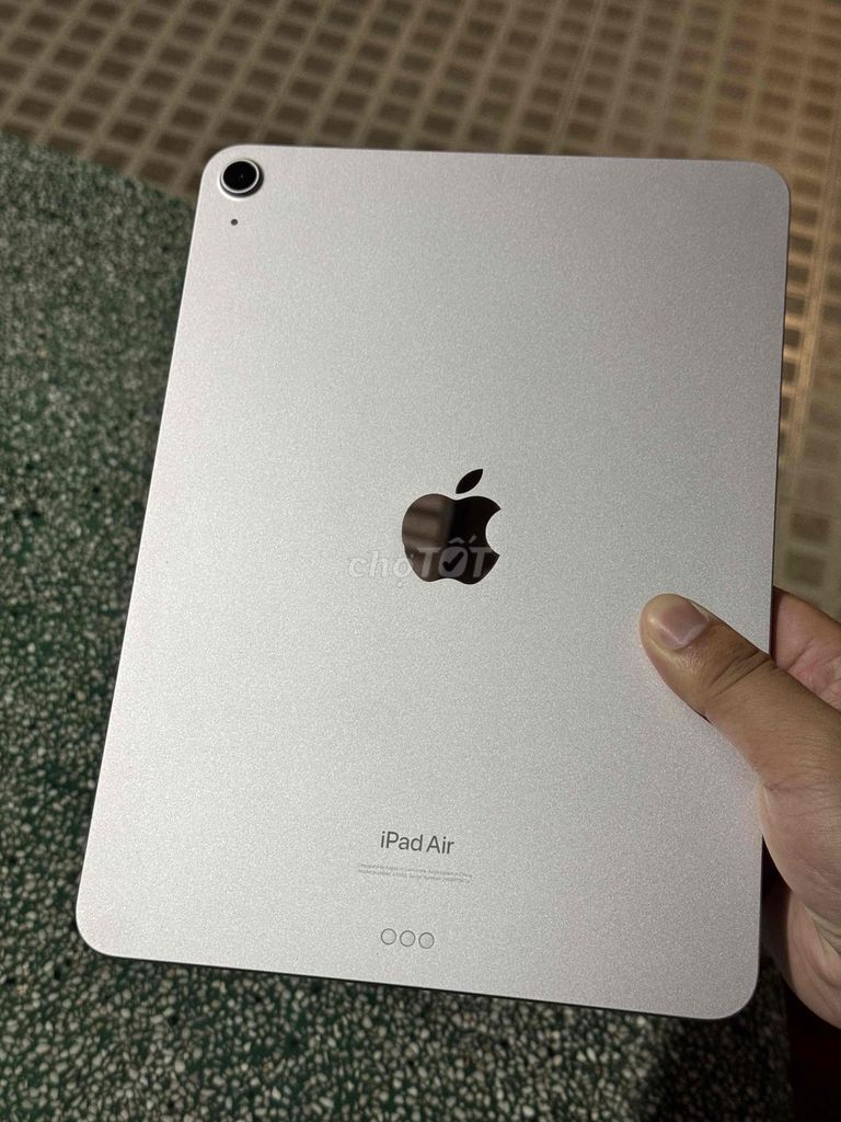 iPad Air 5 M1 64GB zin full keng. Mua bán Máy tính bảng tại Huyện Châu Thành Bến Tre được đăng bởi Hoang Hieu hình 1