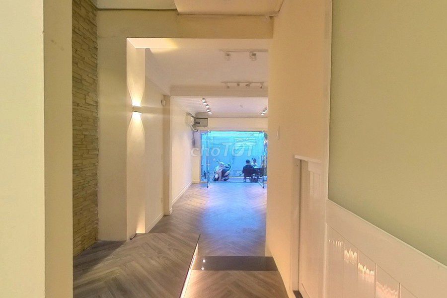 Дом на улице Нгуен Конг Чы, Район 1, 87.6м², 4 этажа, 38 млрд