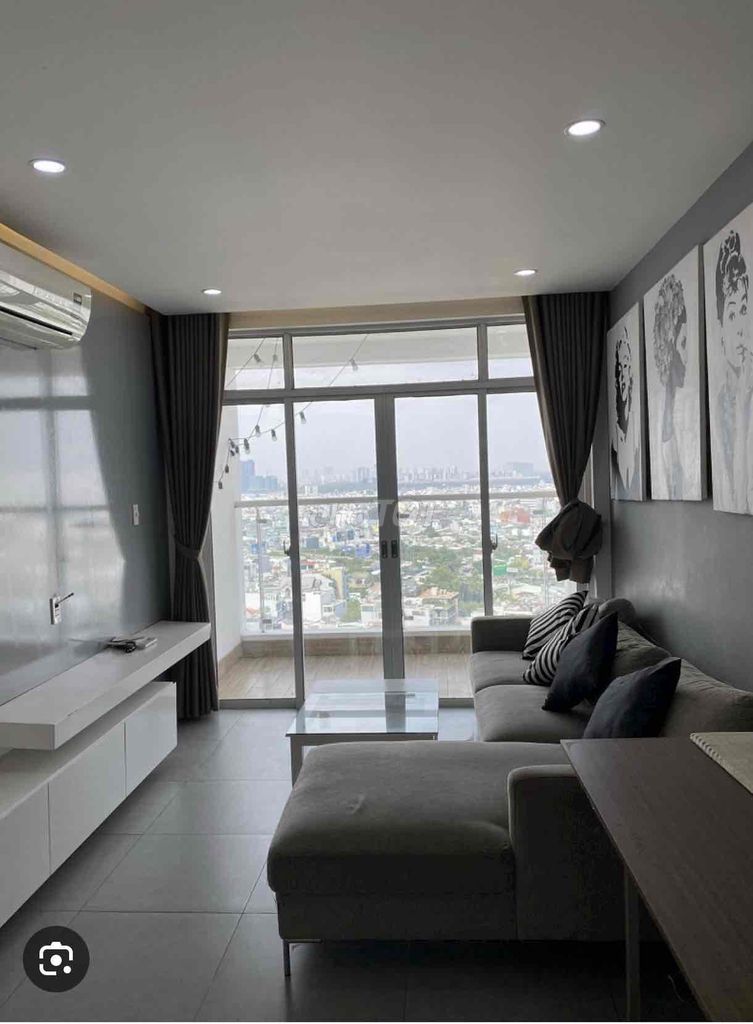 Share 1 phòng trong căn hộ 2pn chung cư Hoàng Anh Thanh Bình