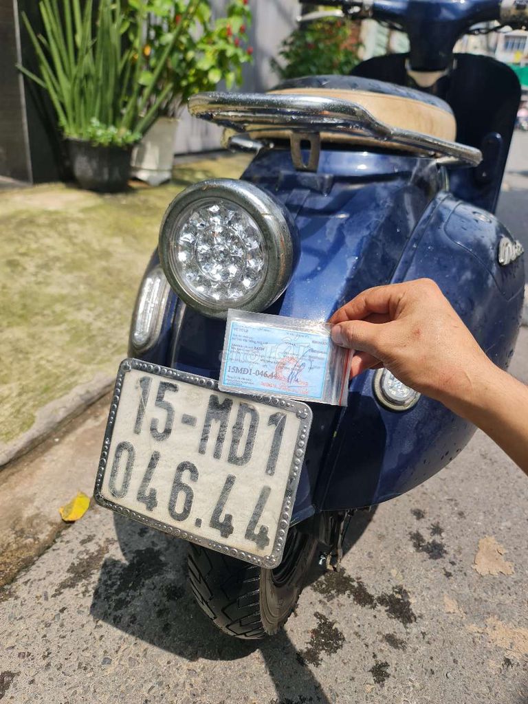 Xe điện vespa cổ giấy tờ đầy đủ. Mua bán Xe điện tại Quận Bình Tân Tp Hồ Chí Minh được đăng bởi nguyễn đình thắng hình 5
