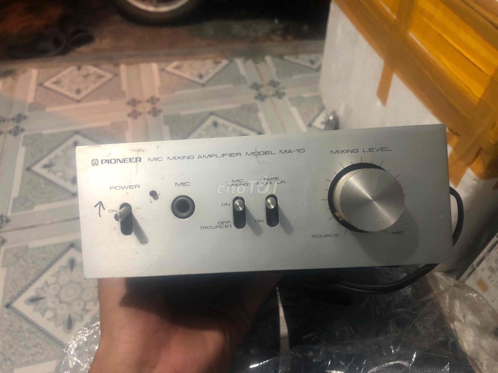 PIONEER MIC MIXING AMPLIFIER model MA-10