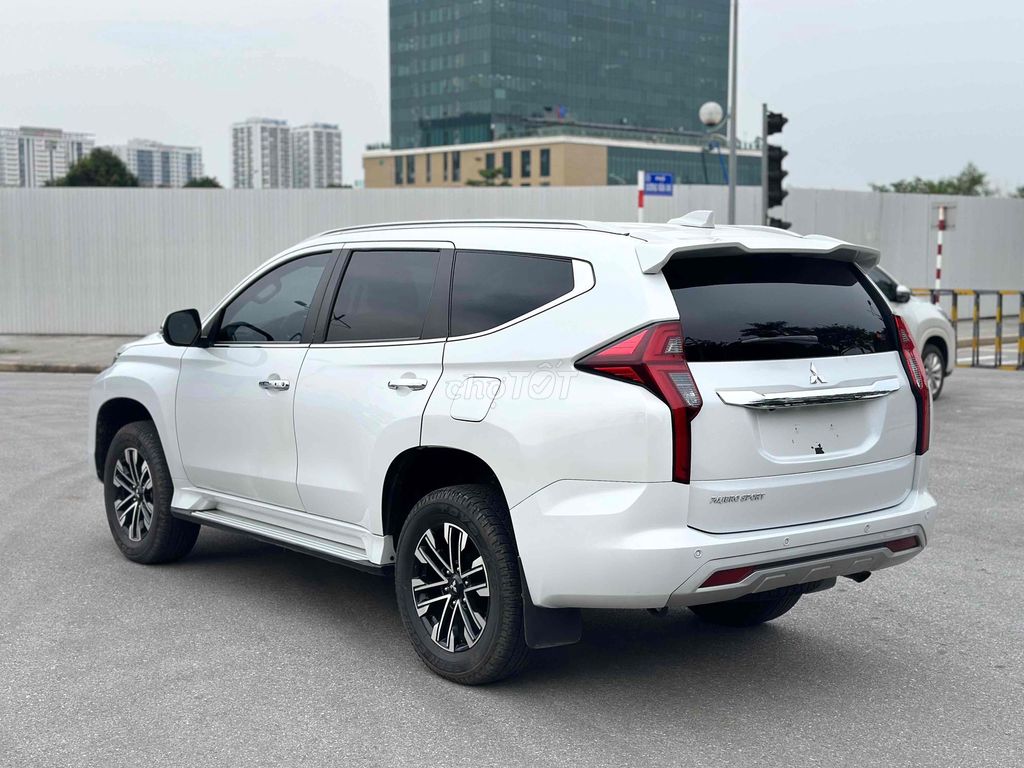 Mitsubishi Pajero Sport 2022 4x4AT 2 Cầu 3 Vạn. Mua bán Ô tô tại Quận Cầu Giấy Hà Nội được đăng bởi Vũ Kiên hình 7