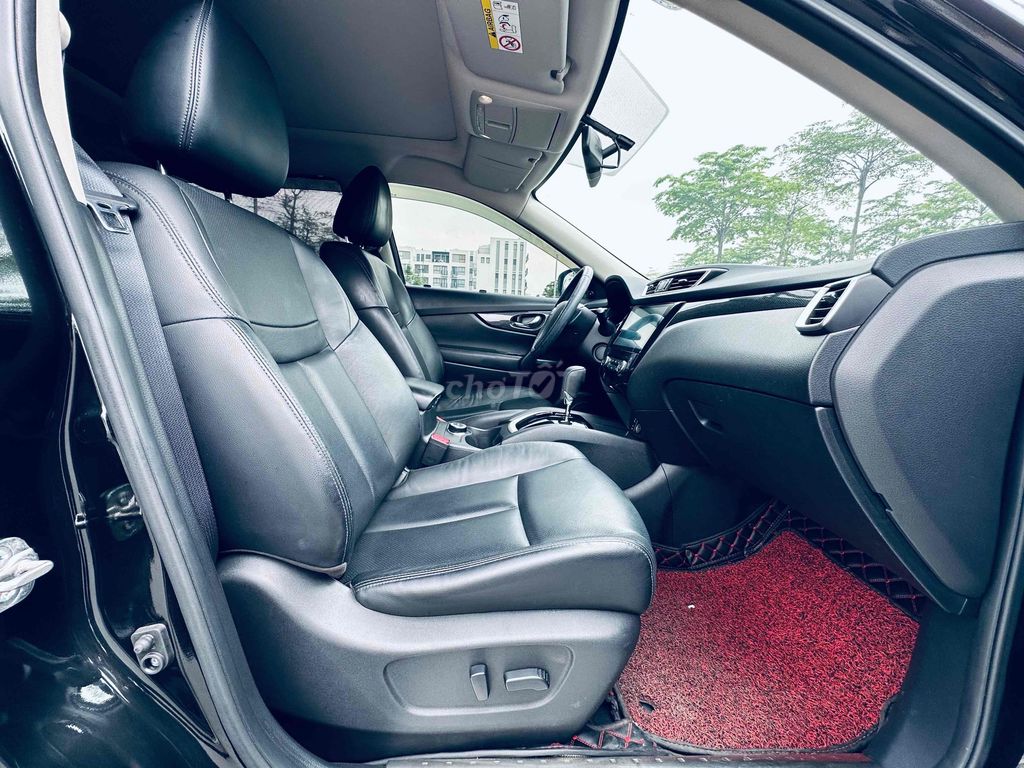 Nissan X-trail Sv 2.5 2020-1 chủ từ đầu. Mua bán Ô tô tại Quận Hoàng Mai Hà Nội được đăng bởi Phạm Mạnh Đức  hình 10