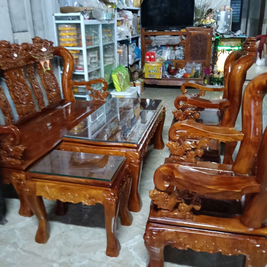 Bộ bàn ghế phòng khách Gỗ Quốc Minh. Mua bán Bàn ghế tại Huyện Phú Vang Thừa Thiên Huế được đăng bởi bảo ngọc hoàng anh hình 1
