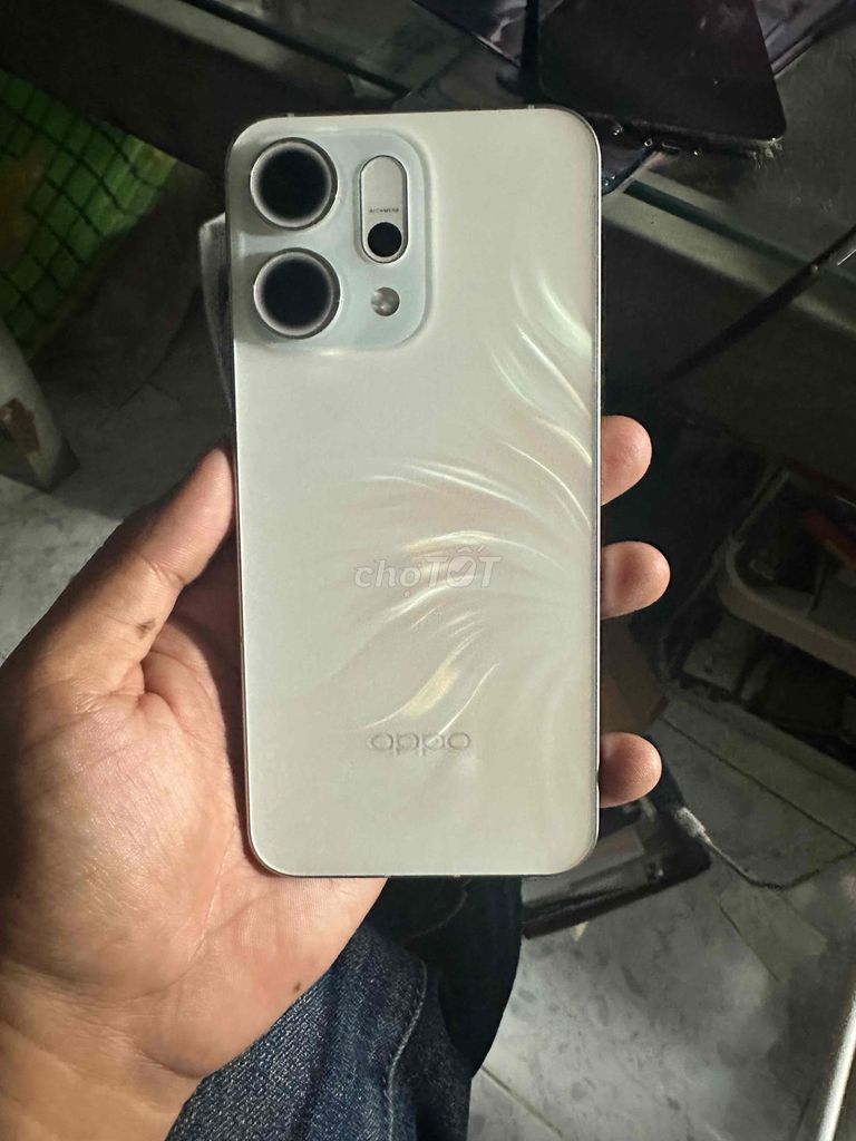 Oppo Reno 14 5G 512GB Trắng. Mua bán Điện thoại tại Thành phố Biên Hòa Đồng Nai được đăng bởi thu hường hình 1