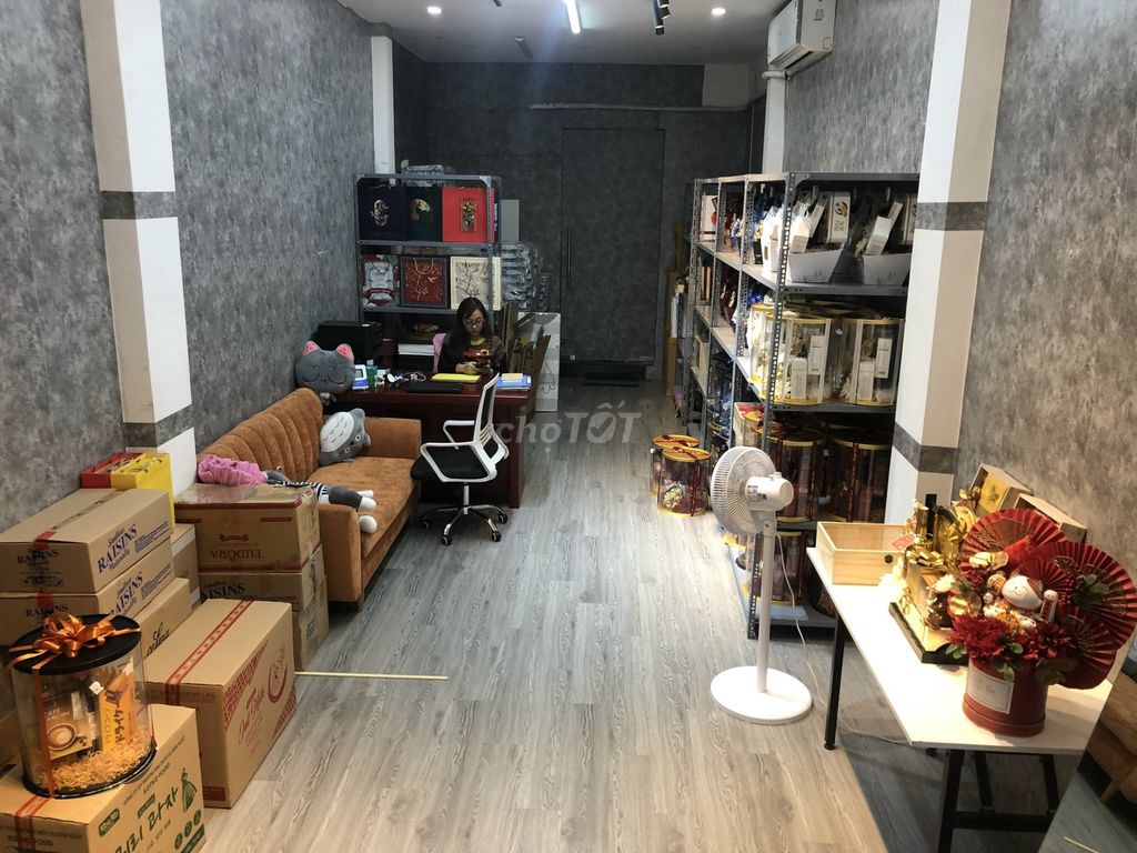 Cho Thuê CH Trà Sữa, Nail...tại Quan Nhân, DT 50m2