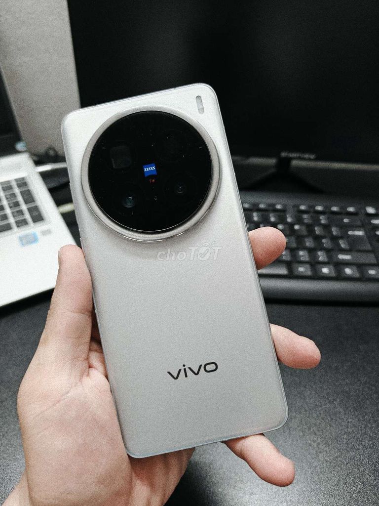 Vivo X200 Pro 16GB/512GB Bạc. Mua bán Điện thoại tại Quận Hà Đông Hà Nội được đăng bởi Tài hình 1