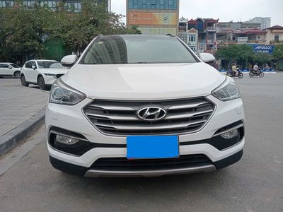 Hyundai Santa Fe đời 2017 bản full dầu 4.4 hai cầu
