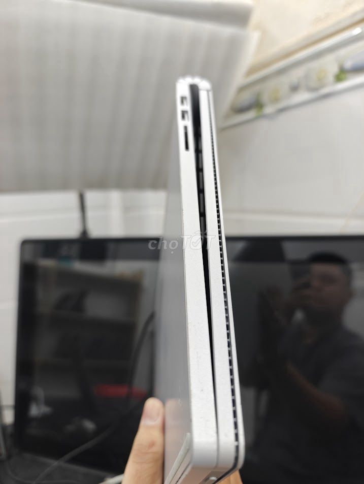Microsoft Surface Book 3 i7 13.5 inch. Mua bán Laptop tại Quận 8 Tp Hồ Chí Minh được đăng bởi BÉ ÚT hình 1
